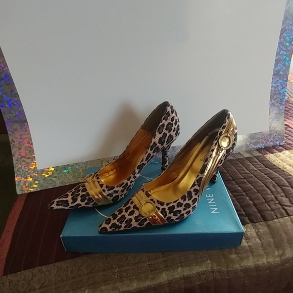 3 1/2 in. Coup D'etat heels. - Picture 5 of 7